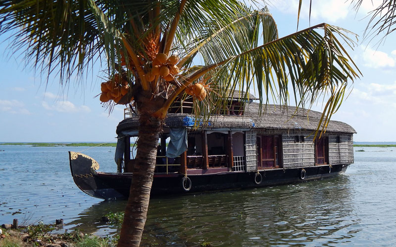 house-boat-ayurveda